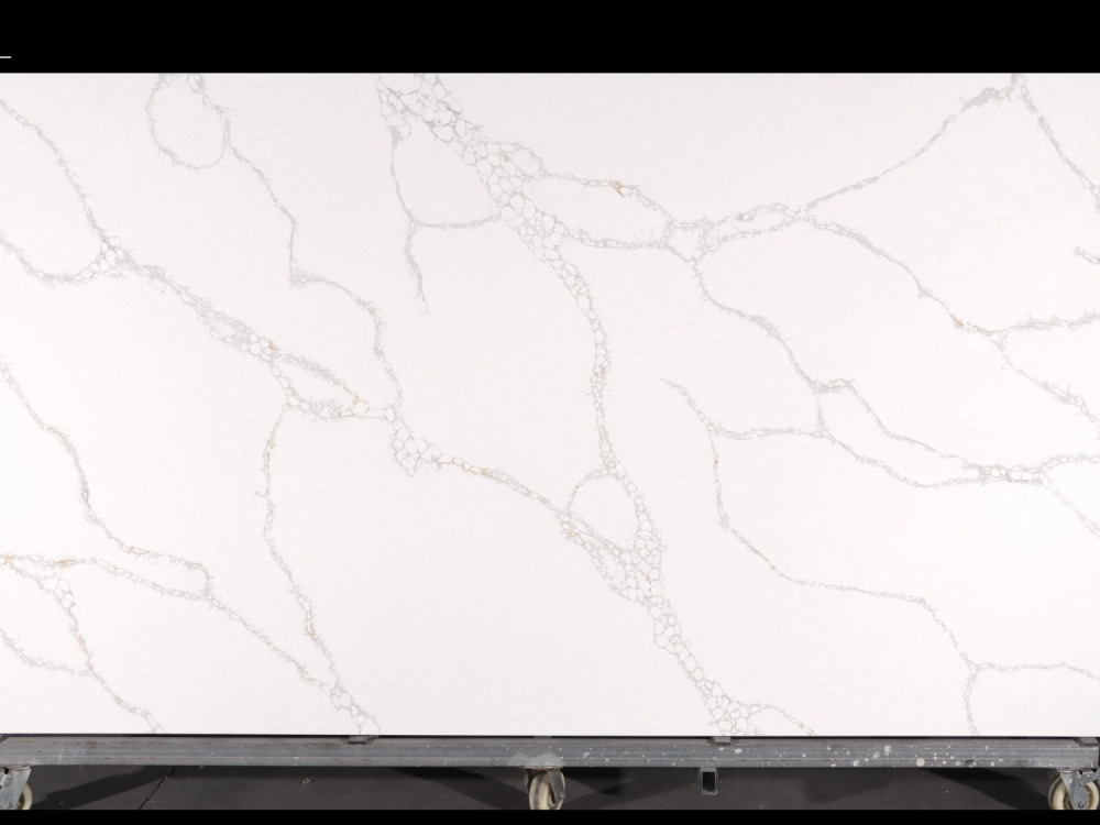 Calacatta Quartz Slab GSQ 6826 for Kitchen Countertops & Vanity Tops