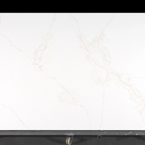 Dalle de quartz Calacatta GSQ 6912 pour plans de travail de cuisine et plans de toilette